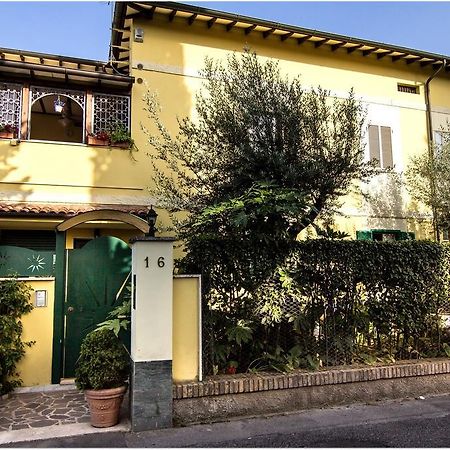 B&B Degli Amici Ciampino Dış mekan fotoğraf