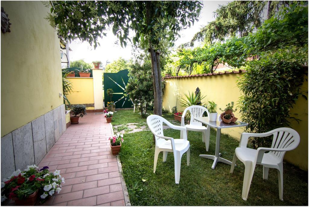 B&B Degli Amici Ciampino Dış mekan fotoğraf